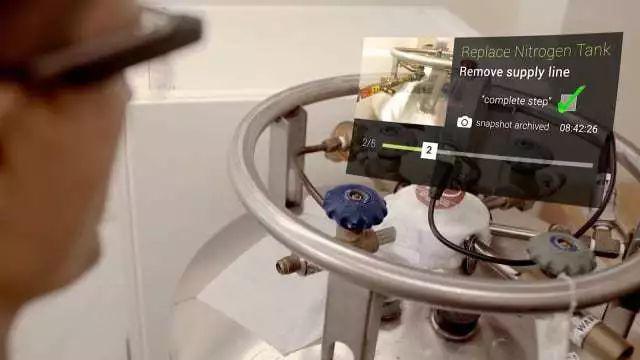 洪泰智造工场：在机器换人时代提升人类的竞争力，智能工厂之AR应用