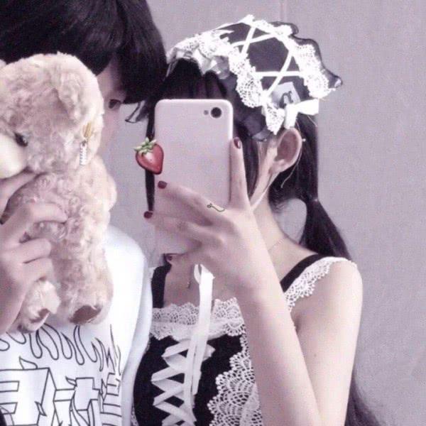 「情至切则爱无声」聊天还在发“在干嘛”？不妨改成这3句话，“脱单”只在下一秒