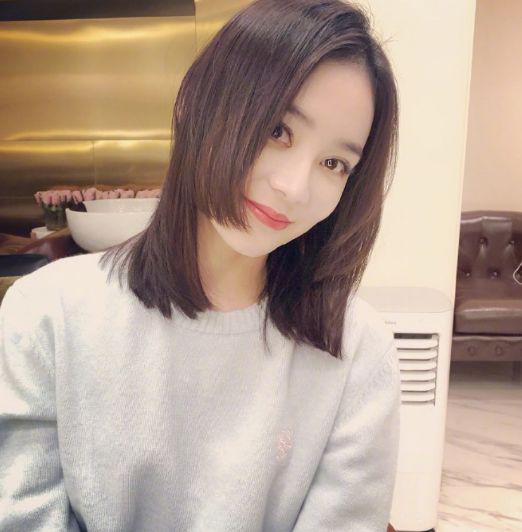 继“马甲线”后，32岁袁姗姗换“公主切”新发型，效果A爆了！