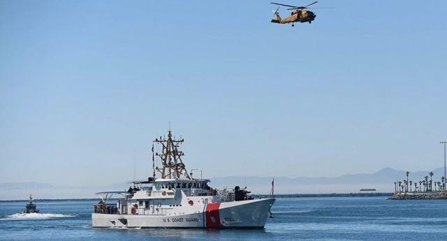 美国海岸警卫队在海上缴获价值1.74亿美元..
