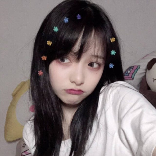 时尚小王爱生活爱叭叭@第一眼就喜欢的东西往往跟自己没什么关系