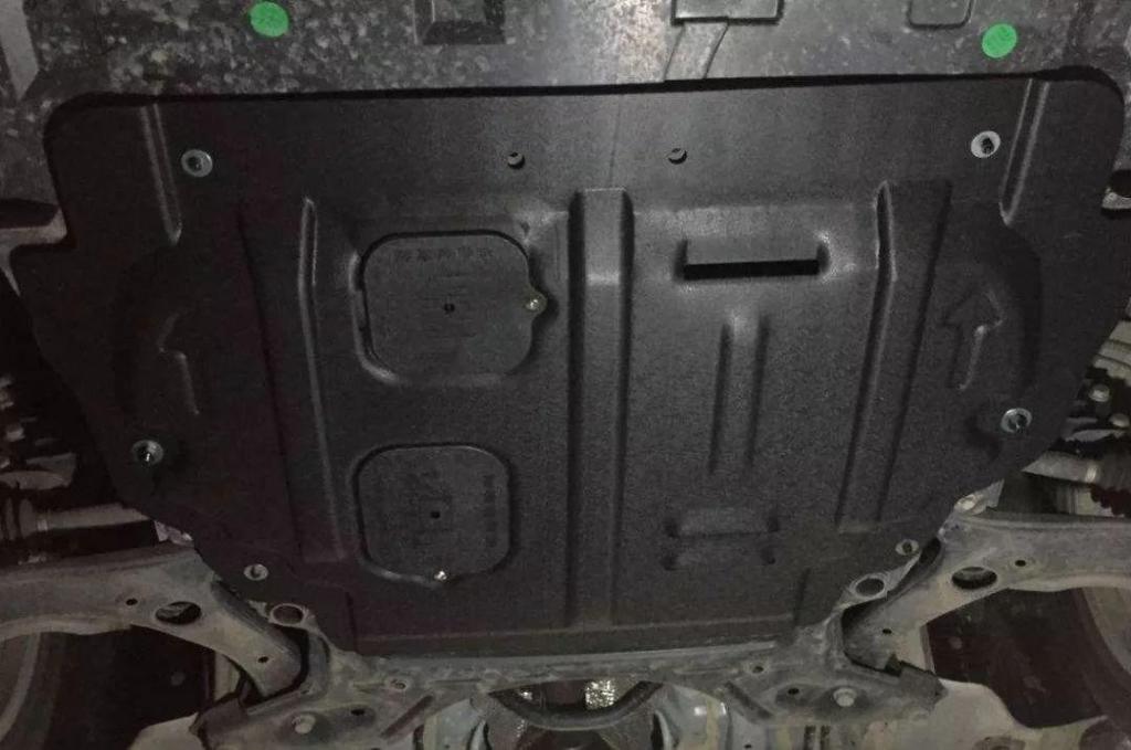 [爱车兵团]汽车也要像手机贴膜加个壳？ 不是每种养护都有必要