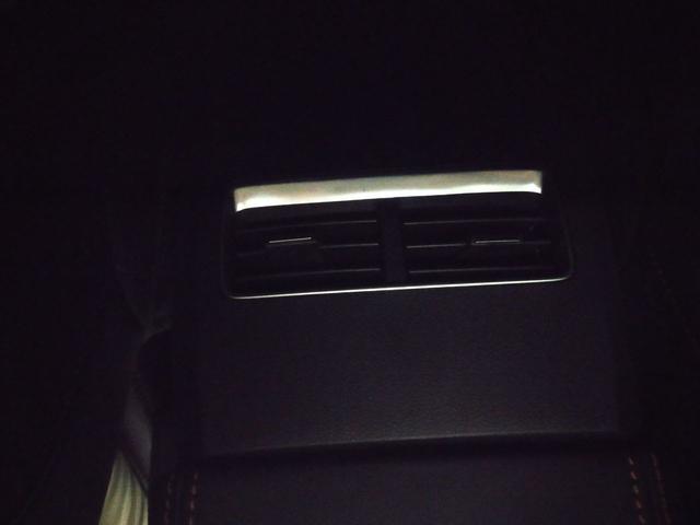 [汽车资讯]这辆粗糙的越野大玩具买车还不用摇号，体验皮卡版北京BJ40