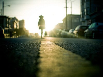 夜未殇情@这就是现实，很扎心却很真诚