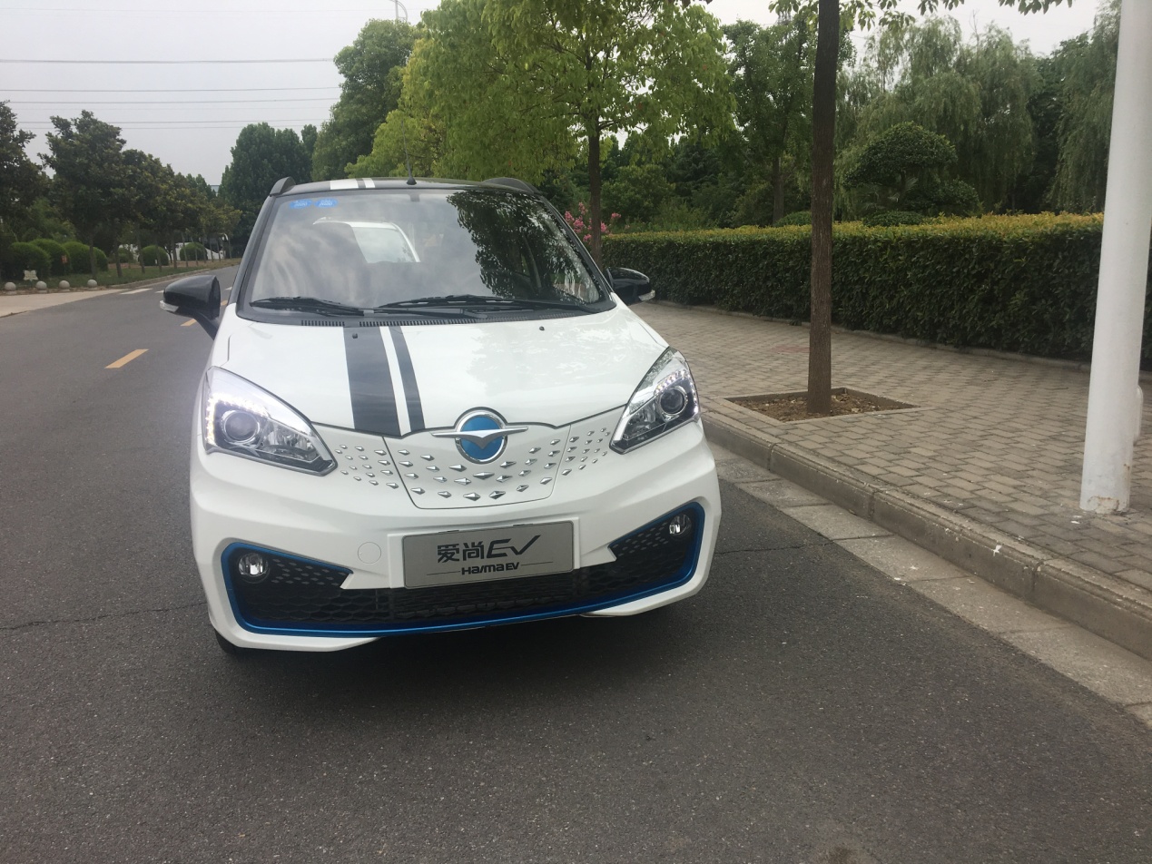 「跑车美魅」这款小车三大技能爆满，比比亚迪e1更具优势，再优惠1.2万