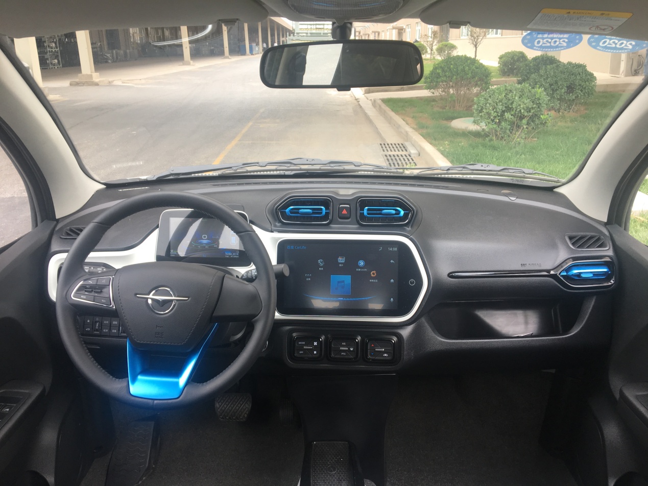 「汽车爱撩妹」最受关注的2款纯电动车，一款奇瑞小蚂蚁，另一款有1.2万元优惠