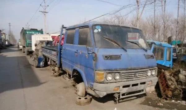 「秋凤空间」这五个历史标签 特殊的汽车情节
