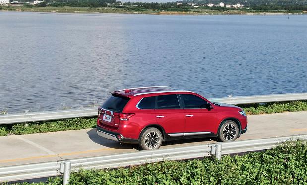 [车新社]这一次，我注定要赢8亿人