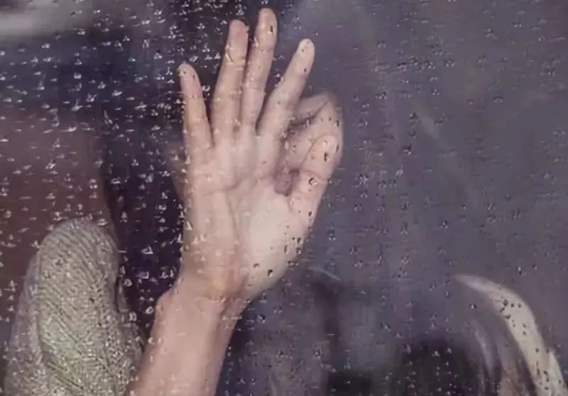 #情感文艺短句#“别再生闷气了 真的会死”