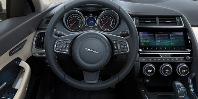 阿虎汽车■豪车降价从不吝啬，直接7折出售，网友：这才是诚意