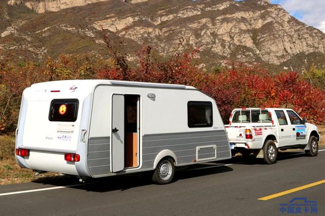 【阿虎汽车】你还在用它拉货吗？皮卡圈的玩家都这样玩了