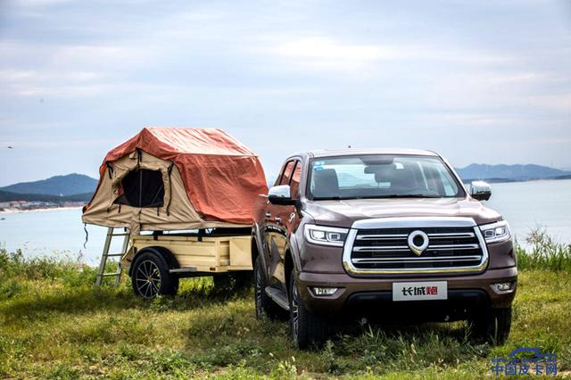 【阿虎汽车】你还在用它拉货吗？皮卡圈的玩家都这样玩了