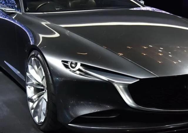 王者归来AAAAA@设计师造出比保时捷气派的新车，20万断天籁活路