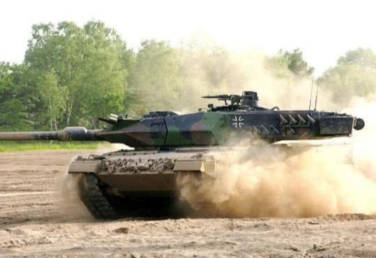 中国99A主战坦克，到底有多么强悍？
