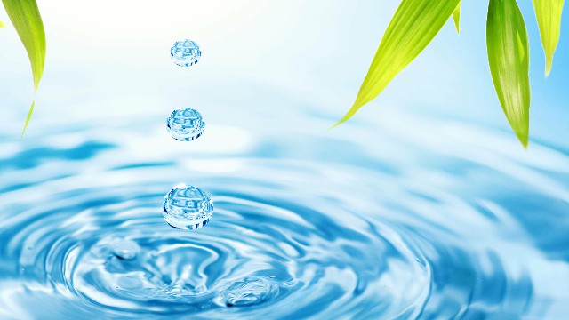 「讲娱乐的本敏」几句很个性的签名句子，一眼惊艳，看完受益良多