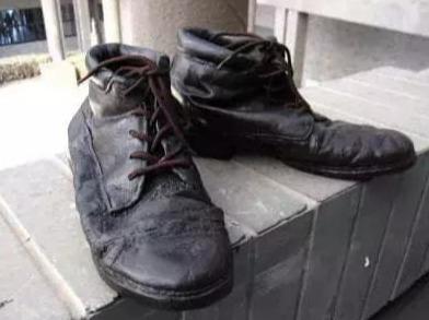 「校园留声机」心理测试：你最不舍得扔下面哪双鞋？测试你还要多久才能转运