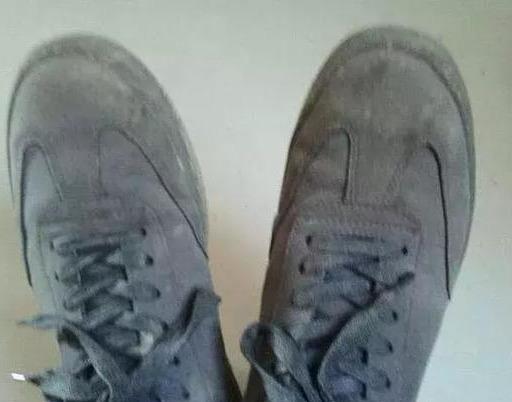 「校园留声机」心理测试：你最不舍得扔下面哪双鞋？测试你还要多久才能转运