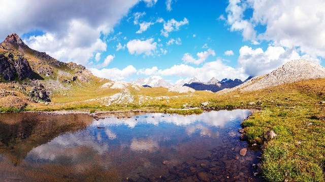 宏睿谈娱乐■简短有哲理的个性签名，句句有意境，总结的很精辟