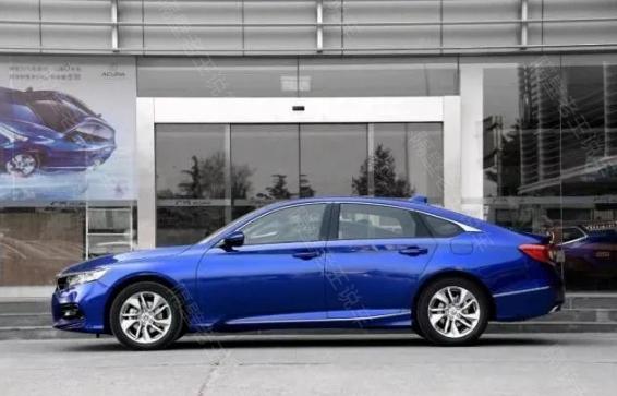 [隔壁老王说车]被国人“捧红”20年，8个月狂甩14万辆，满油跑1000Km