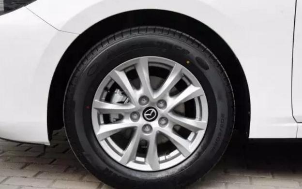 【车味auto】买车追求价格优势？那么最低配的车型值得入手吗？