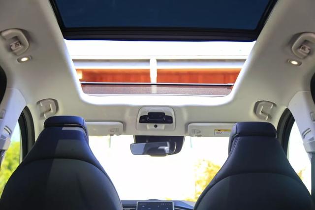 乘车御剑@5.6秒破百，中国最NB中型SUV之一“入门版”来了