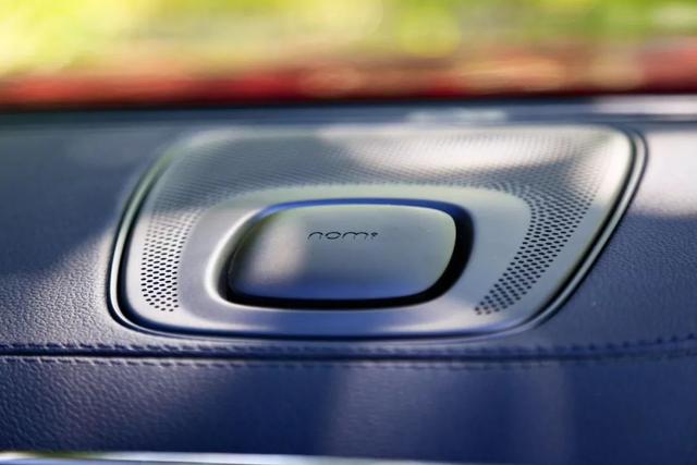 乘车御剑@5.6秒破百，中国最NB中型SUV之一“入门版”来了