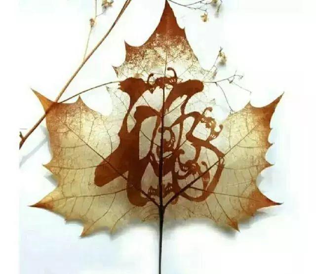 【佳作有约】穷人忙手脚，富人忙头脑