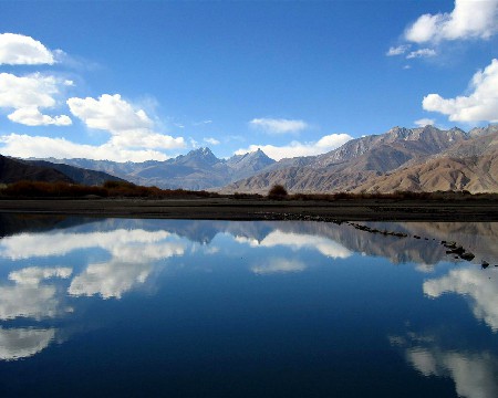 【小酒肆说影视】最近很火的微信段子，句句都非常走心，总有一句说到你心坎里