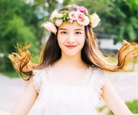 「风花雪月情」与不爱你的人分手后，别一直把对方记挂在心