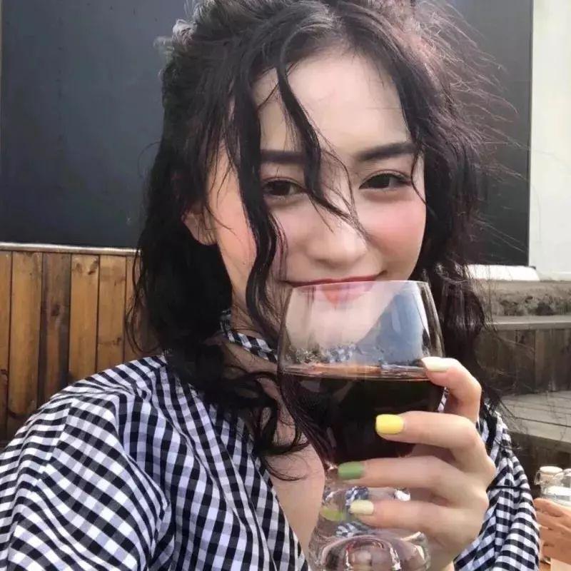 心情情感爱情语录TB■经典爱情语录：你若懂我，该有多好…