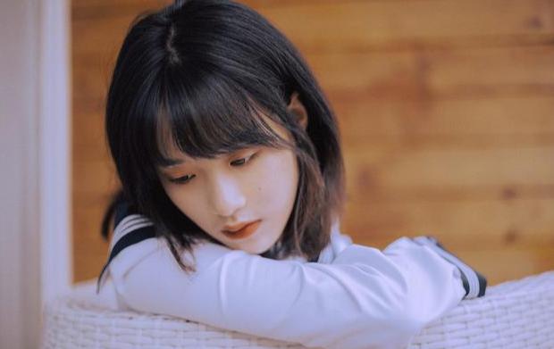 [小辉唠情感]男人“贪不贪色”，看他身上这三个地方，就清清楚楚了