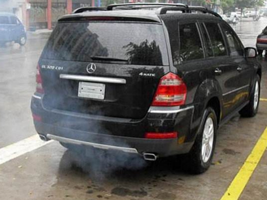 「汽车之家」你还敢原地热车吗？老司机：热车超过这个时间危害非常大