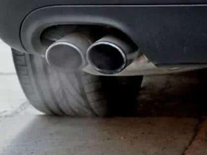 「汽车之家」你还敢原地热车吗？老司机：热车超过这个时间危害非常大