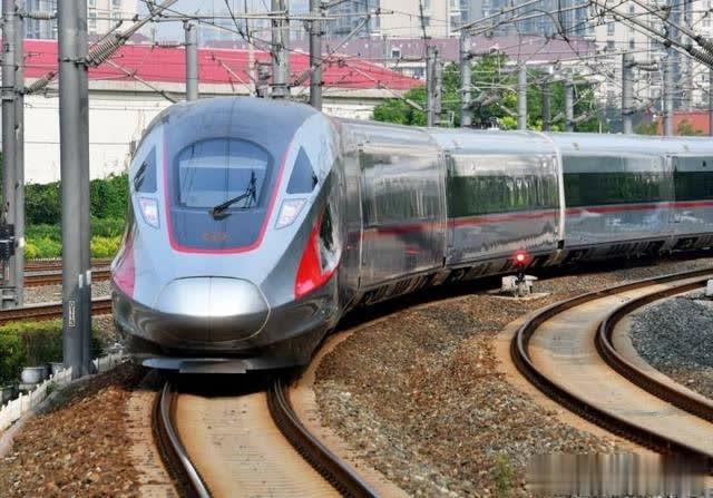 【放牛班的娃】坐过那么多次高铁，你知道高铁车轮有多难造吗？