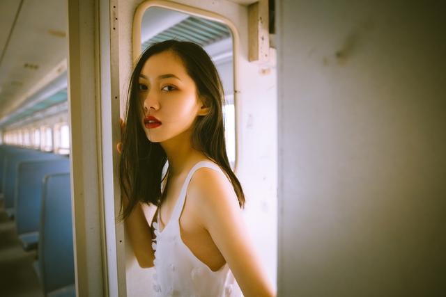 【四哥是个情感咨询师】如何分手后成功挽回女友