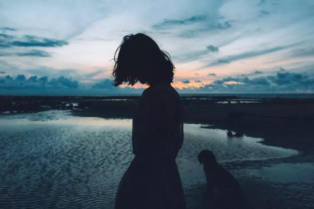 校园留声机@“有一种人，很傻”（值得一看）