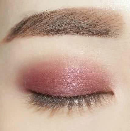 【搞事编辑部】心理测试：你最想尝试哪款眼妆？测你最希望哪类异性撩你？