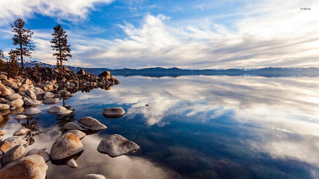 「潘谈情说爱」最简短的经典说说，字字诛心，最后一句最精辟