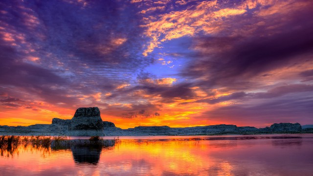 「玉亮说娱乐」深入人心的经典说说，句句经典个性，送给深夜孤独的自己