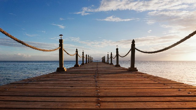 「青源讲娱乐」几句很个性的签名句子，句句都非常走心，第6句真的很伤感