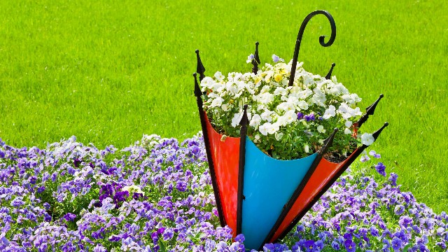 佳欢说时尚@说说伤感到心痛的短句子，句句内涵有深度，送给深夜无眠的你