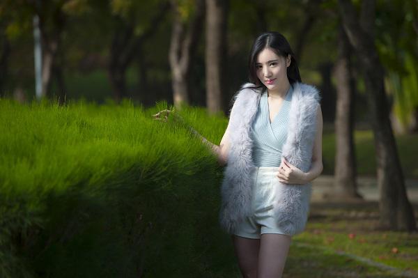 #小辉唠情感#女人真正能长期“吸引”男人的地方，其实不是长相，有三点