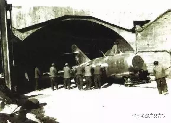 震撼！新中国第一颗原子弹爆炸区的现场照片
