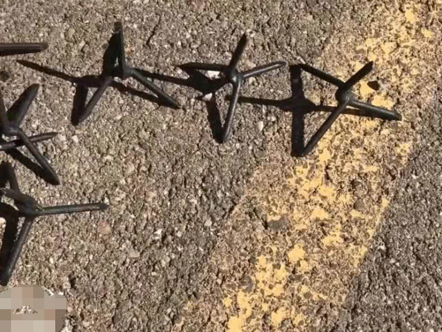 #汽车维修人#价值800万的路虎，三个隐藏功能，劳斯莱斯自愧不如