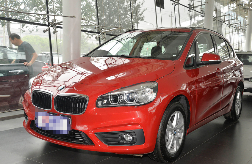 钰钰讲车■送去维修保养，可是却接到了这样一通电话，宝马变成事故车