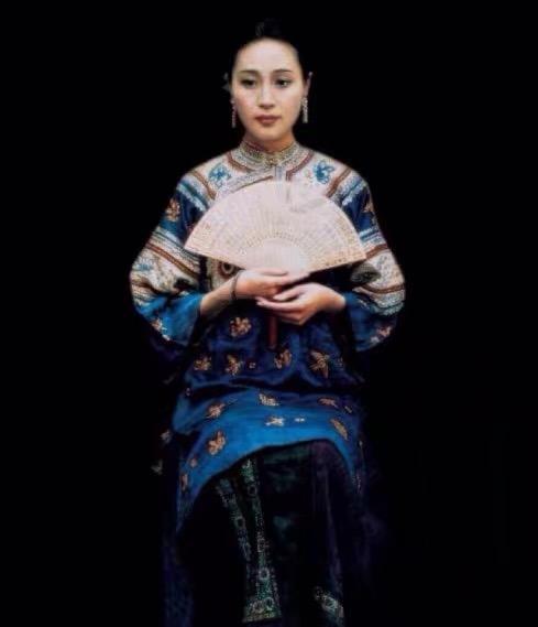 【朵朵心理课堂】心理测试：你觉得哪位妇人最富贵？测你对未来婚姻是什么态度？