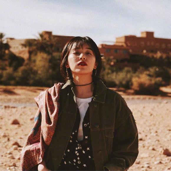 #美文鉴赏#「短句」故事很长很心酸 没有故事也没有酒