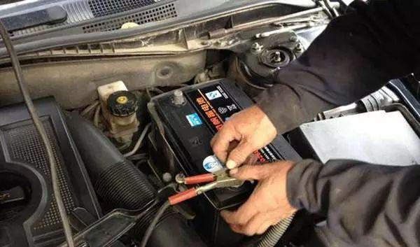 东风风行和诚旗舰店@汽车不开最多能停放多久？