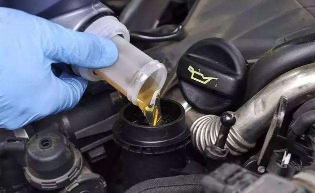 东风风行和诚旗舰店@汽车不开最多能停放多久？