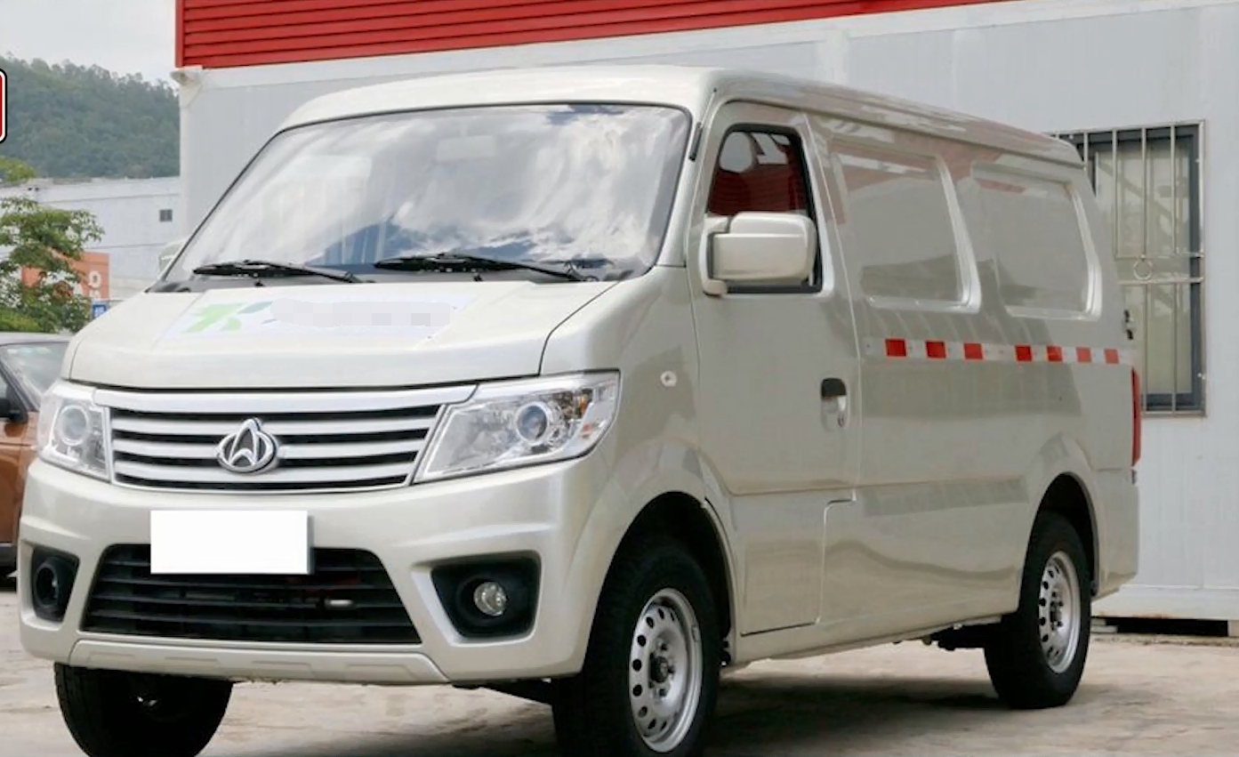 开心方向盘@这几款纯电轻卡和微面让城市物流配送更经济 车身灵活价格还低